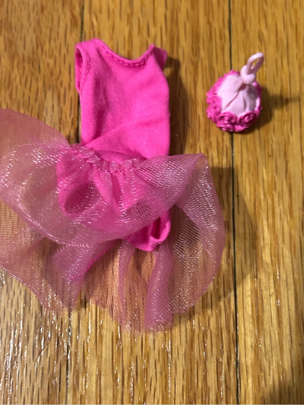 Barbie Clothes - Picture 3 of 3